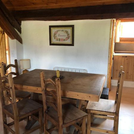 Charmant Appartement Dans Le Village/Coqueto Apartamento En El Pueblecito La Cabanasse Екстериор снимка